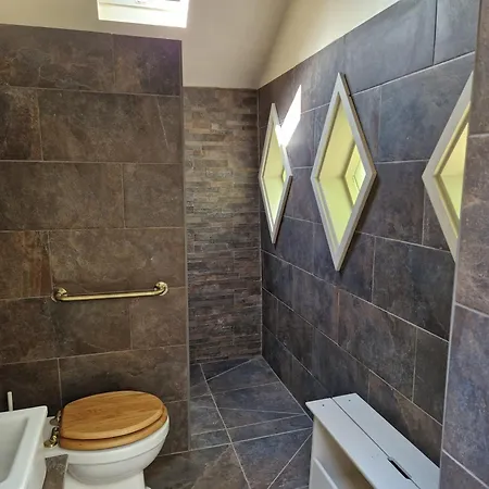 Bridge Glamping - Aurora Tent *