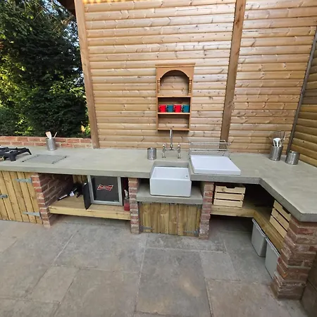 Bridge Glamping - Aurora Tent *