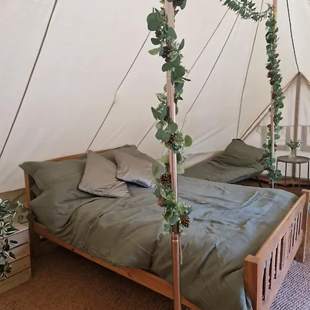 Bridge Glamping - Aurora Tent