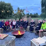 Bridge Glamping - Aurora Tent * Aldwark (North Yorkshire)